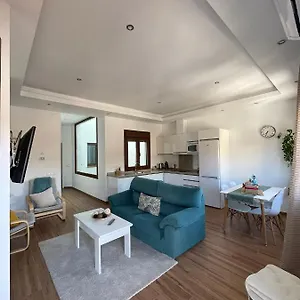 Cantareria, Jazmin. Apartment